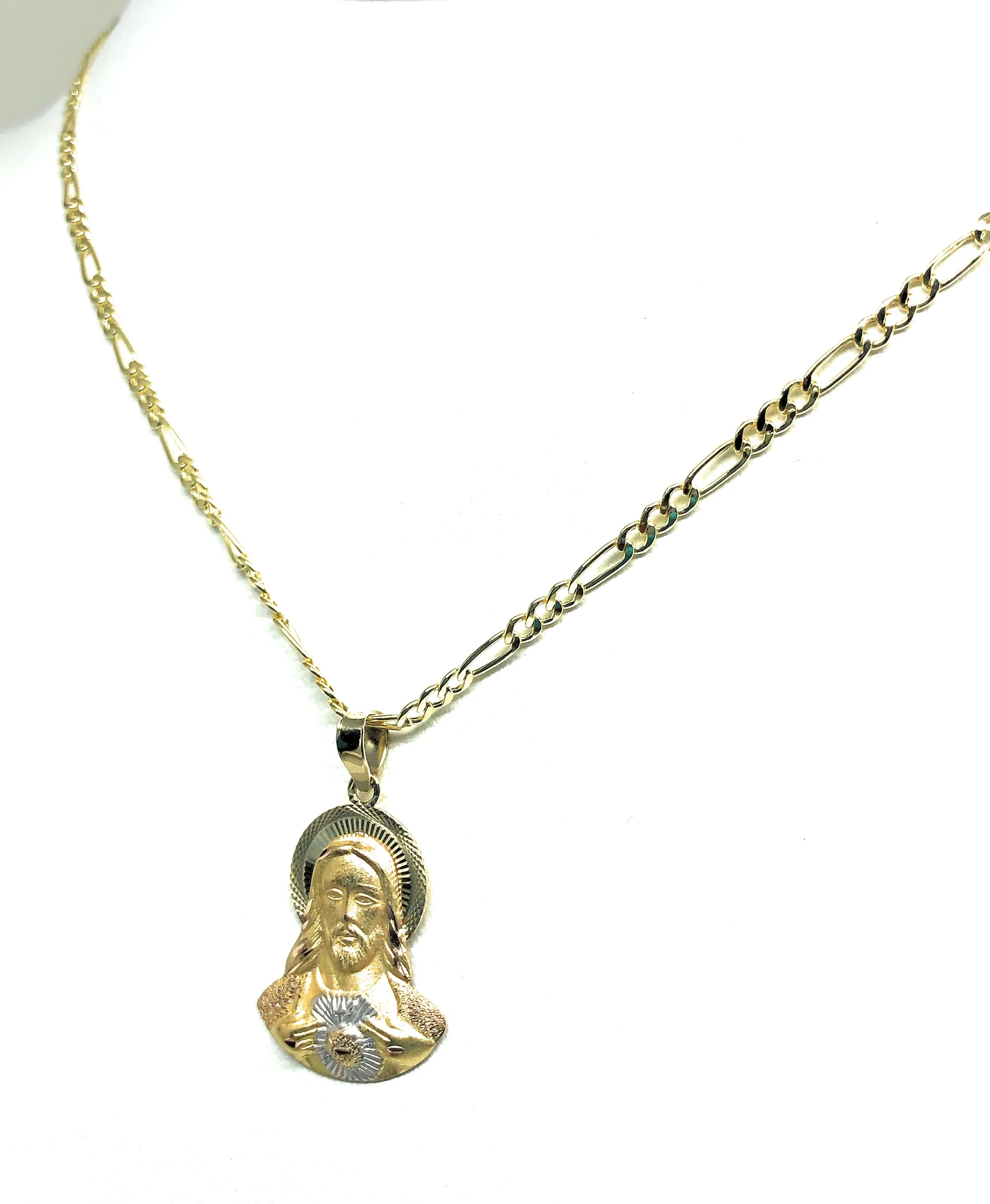 14k Solid Gold Yellow Gold Classic Jesus Sagrado Corazon Pendant Necklace Figaro Chain