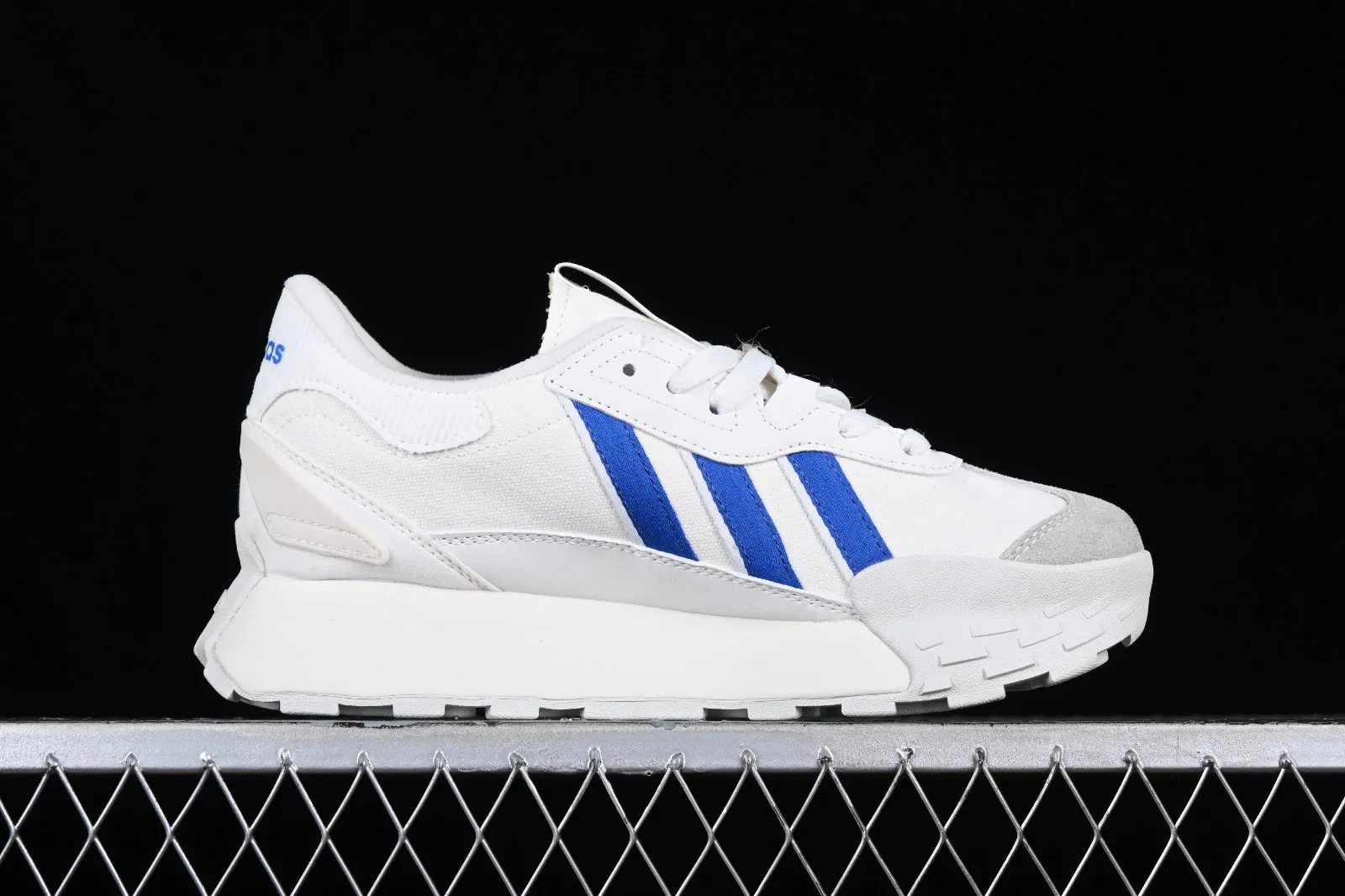 Adidas Futro Mixr NEO Cloud White Light Grey Navy Blue IE4534