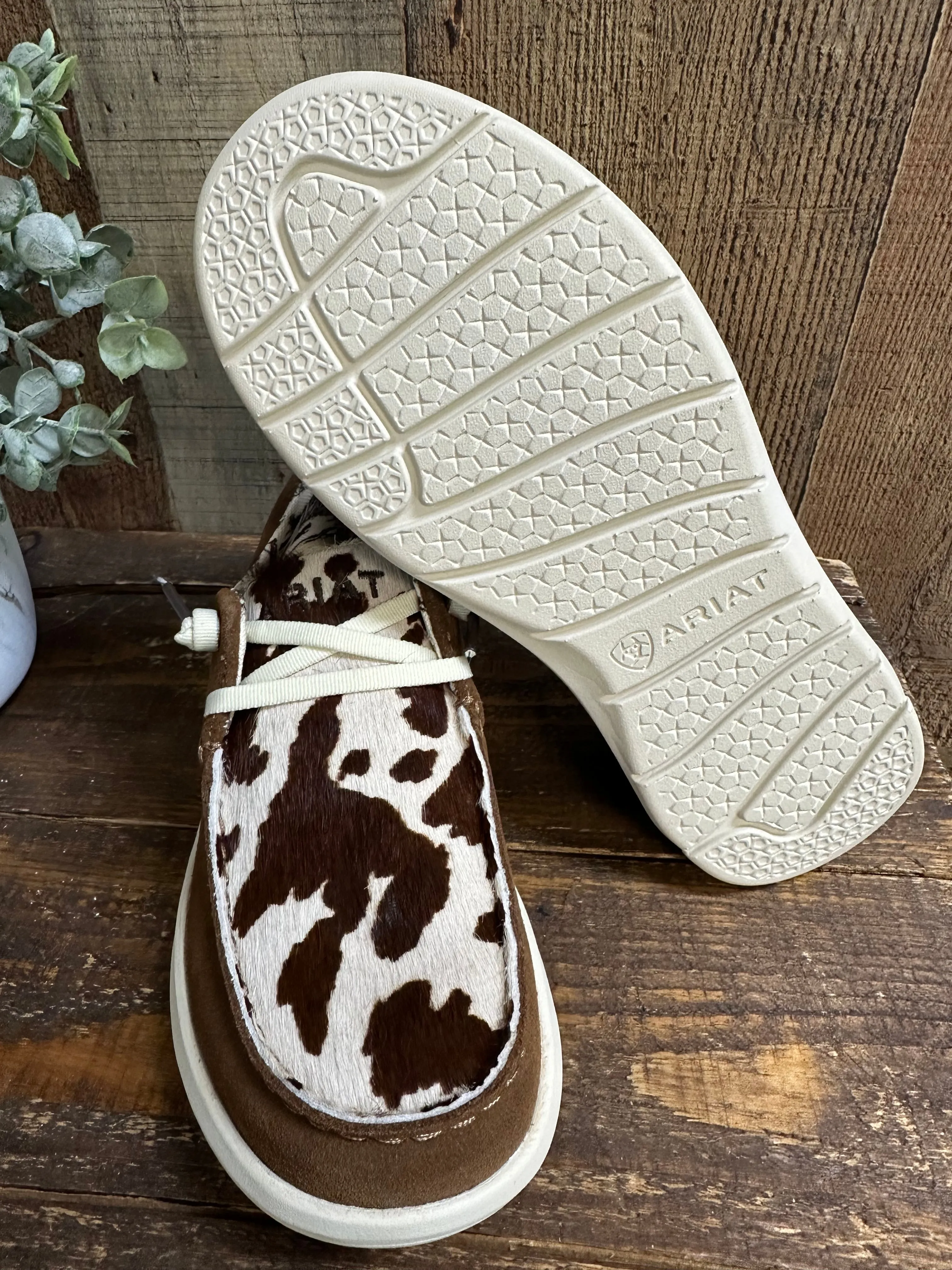 Ariat Hilo Cow Print