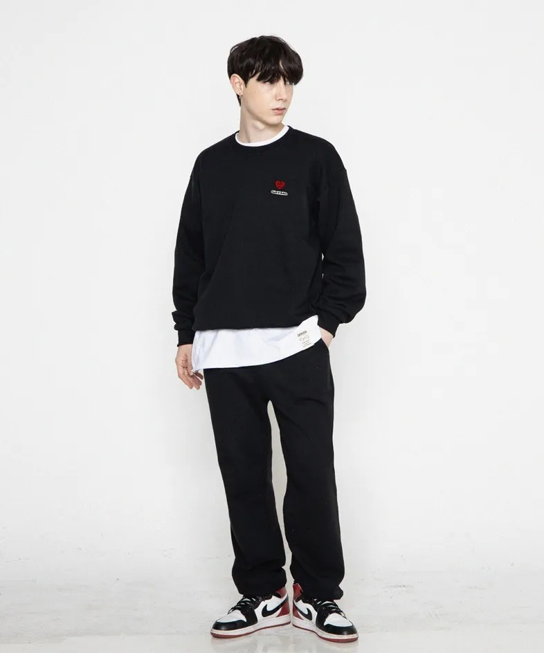 GRAVER  |[GRAVER]★HEART BOARD EMBROIDERY SWEATSHIRT