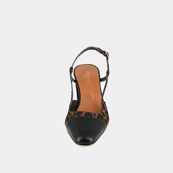 Heeled slingbacks in black leather and brown leopard print fabric