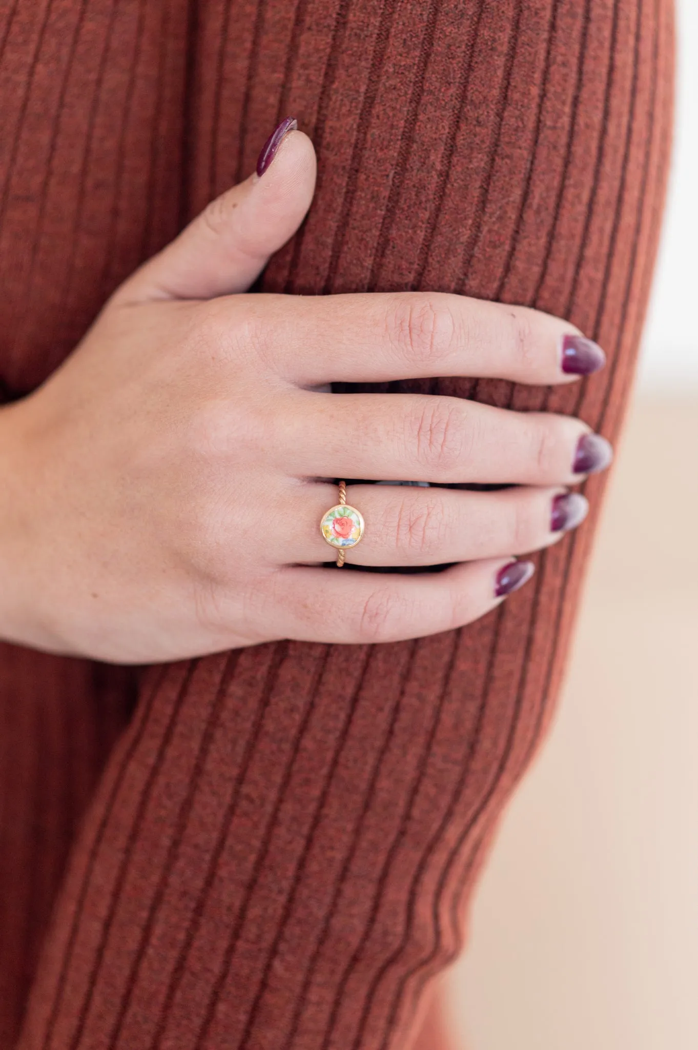 Meadows Vintage Floral Ring