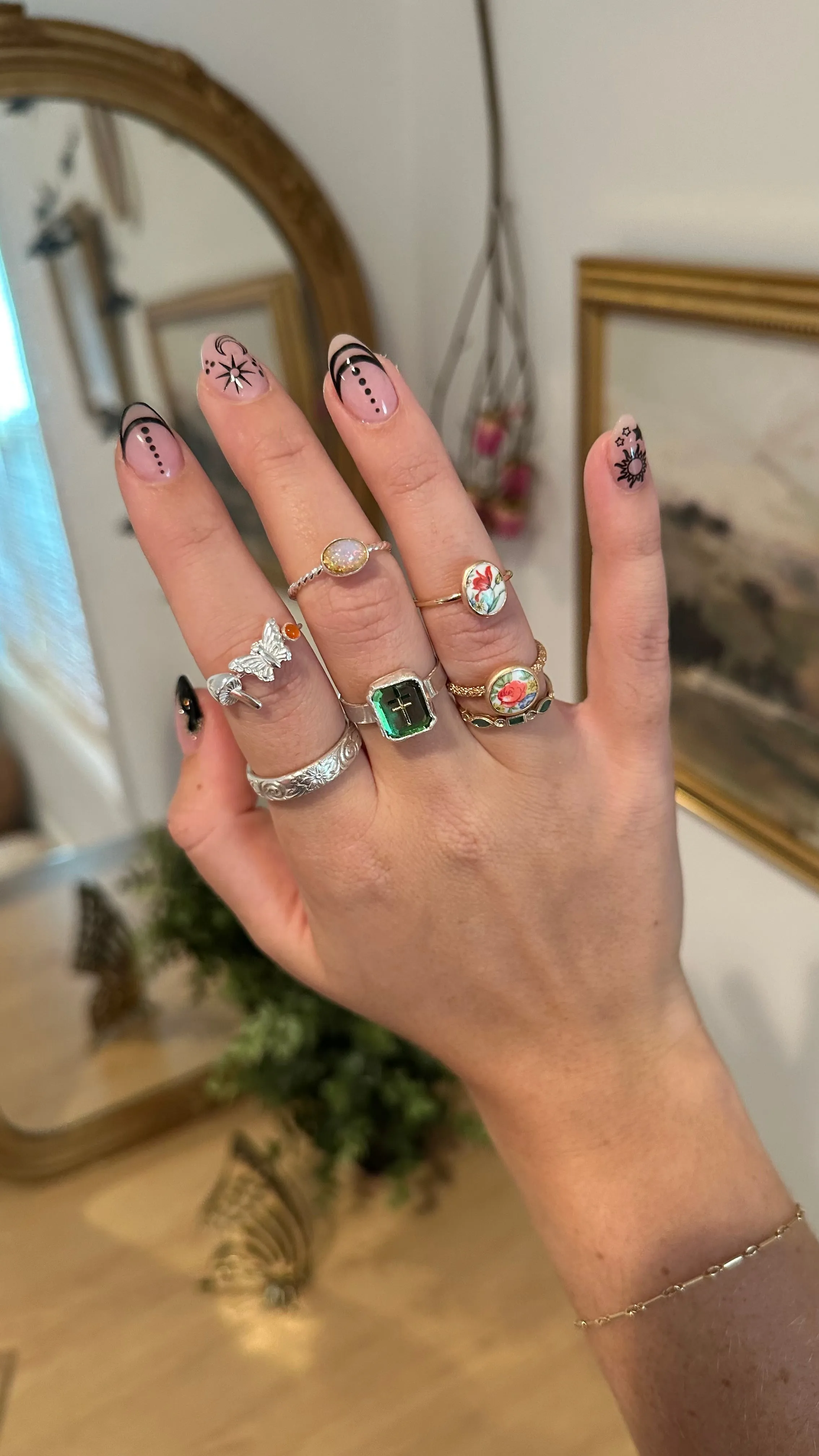 Meadows Vintage Floral Ring