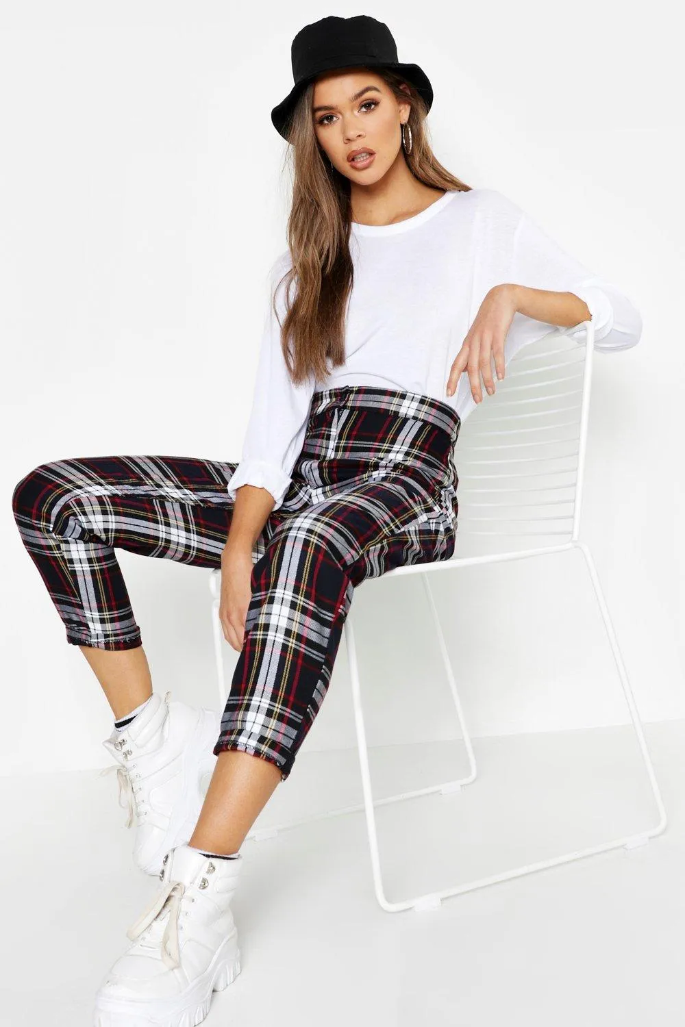 Plaid Check Tapered Pants