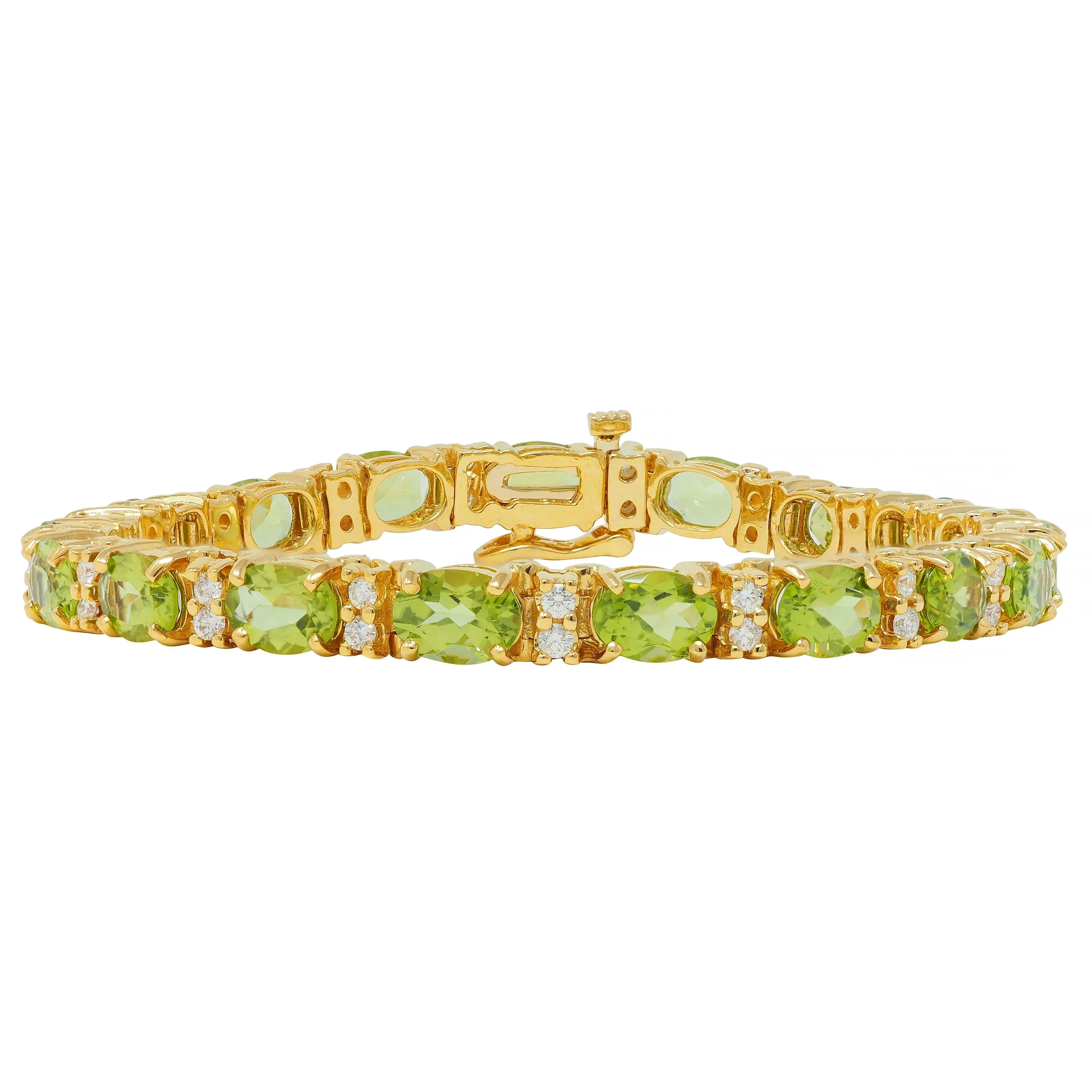 Vintage 20.14 CTW Oval Cut Peridot Diamond 18 Karat Yellow Gold Line Bracelet