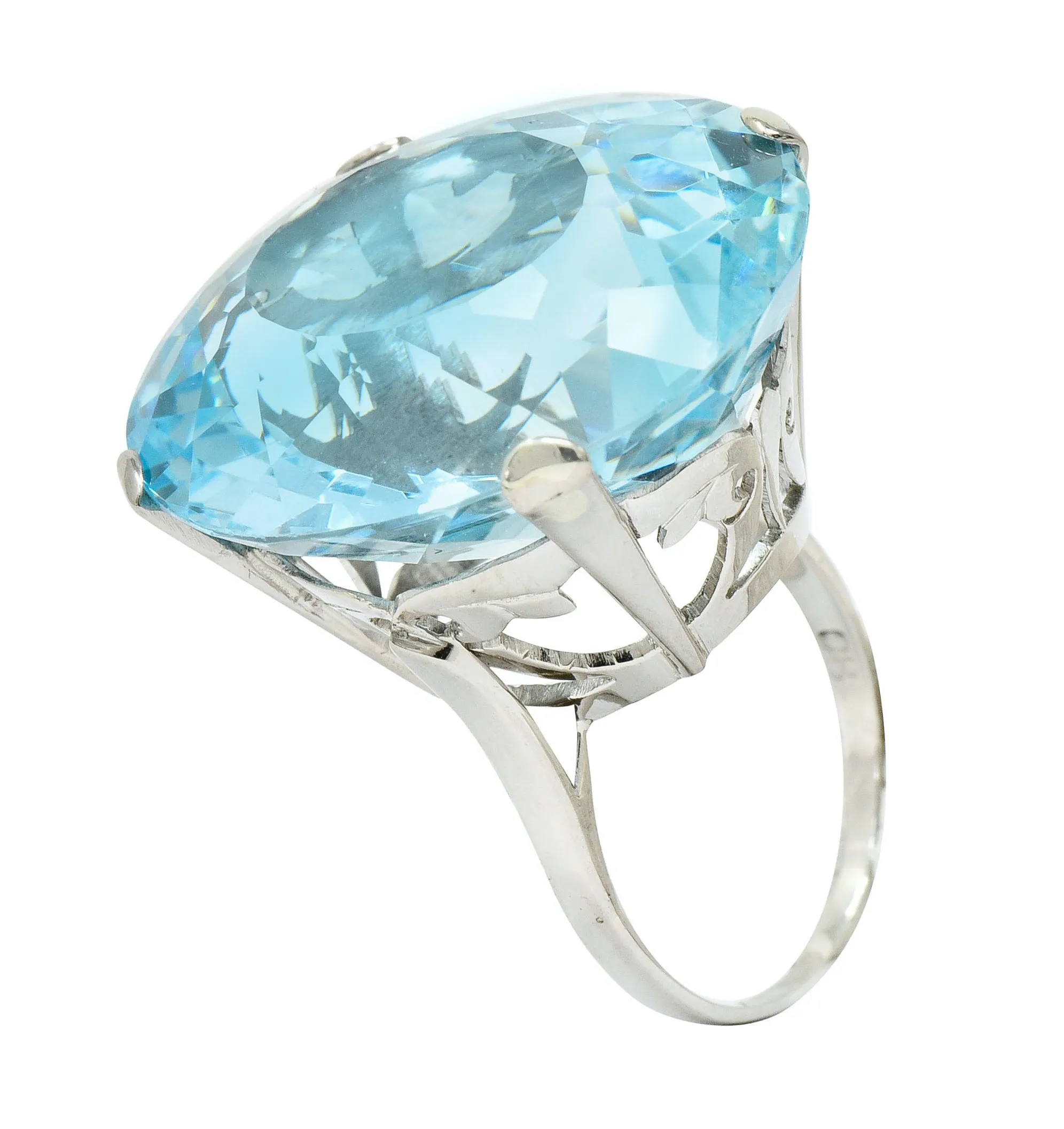 Vintage 39.48 CTW Aquamarine 18 Karat White Gold Statement Ring