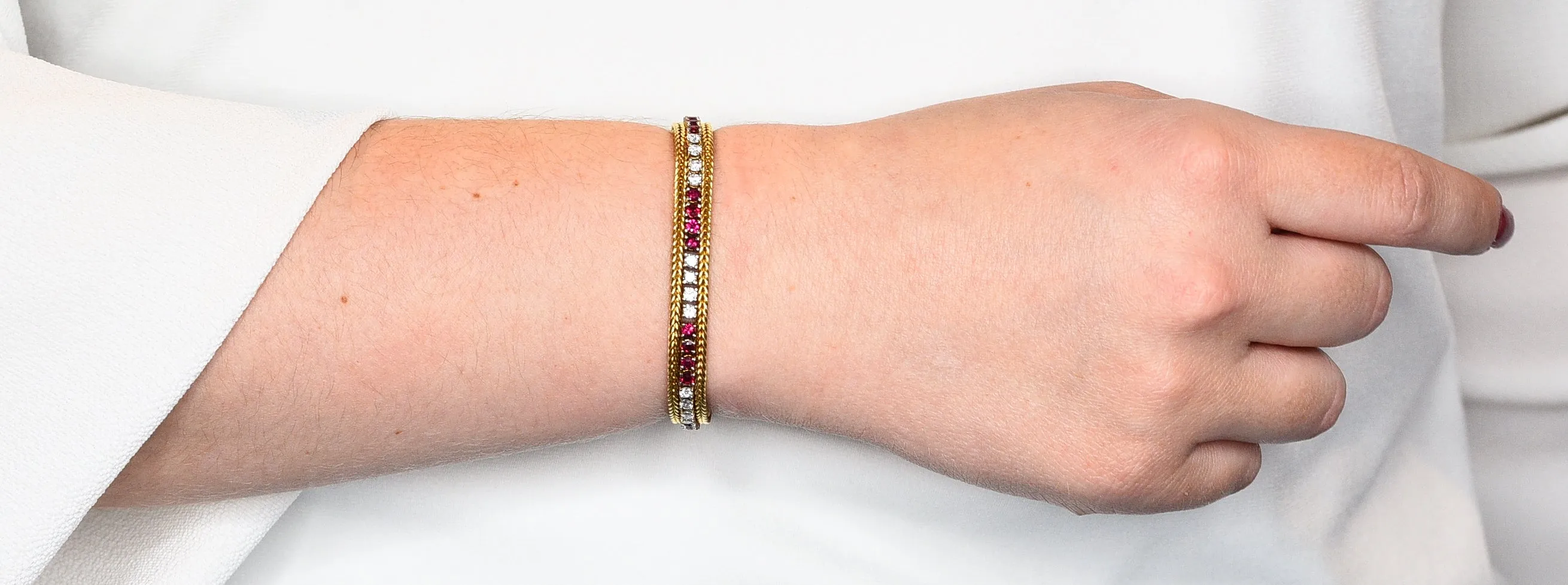 Vintage 5.00 CTW Diamond Ruby 18 Karat Two-Tone Gold Wheat Line Bracelet