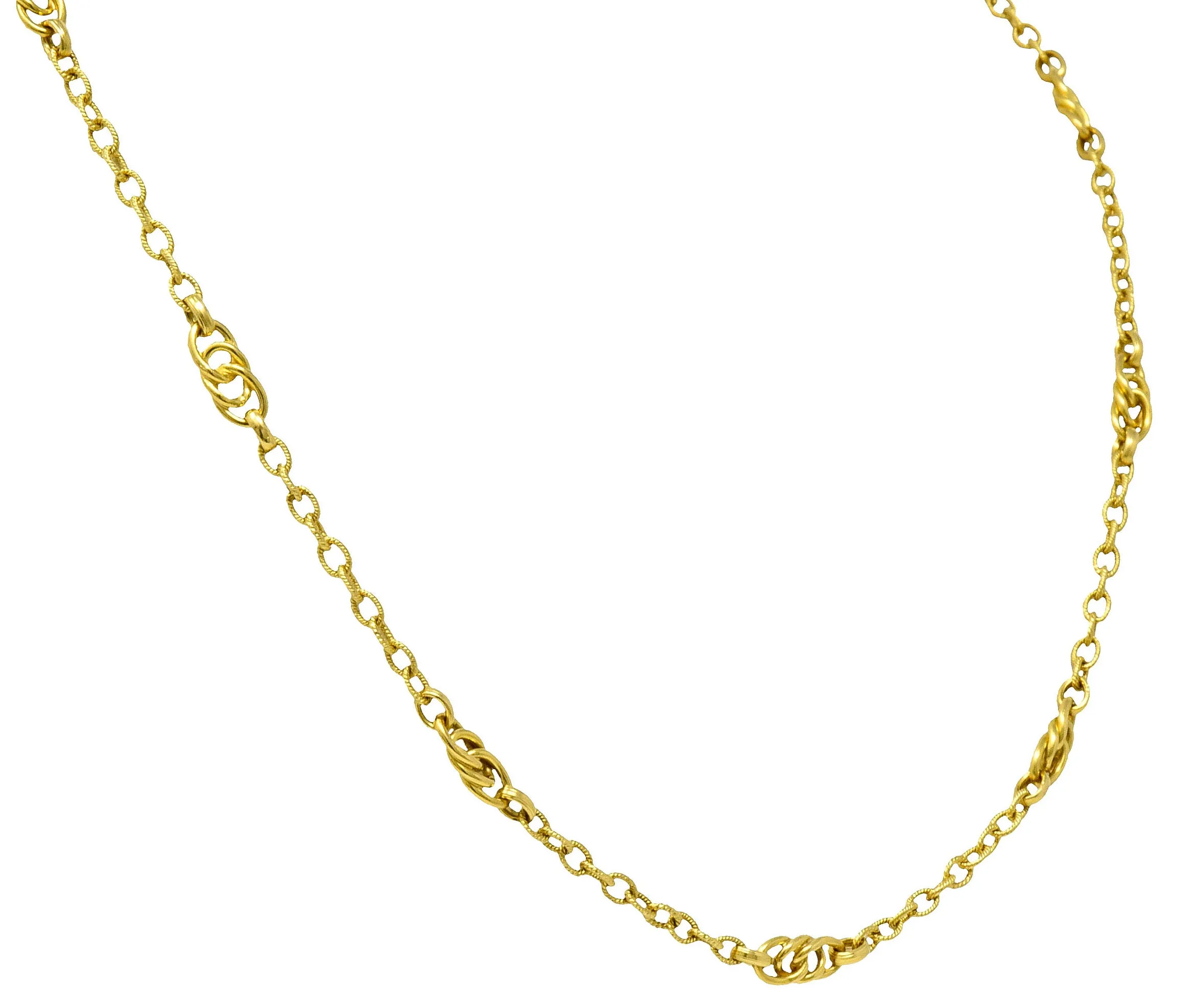 Vintage Italian 18 Karat Gold 30 Inch Long Chain Necklace